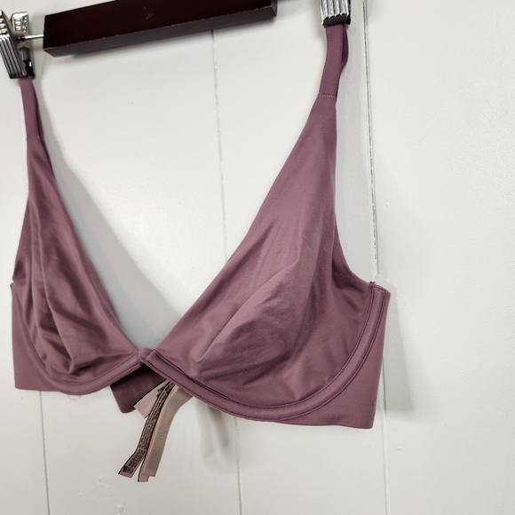 Victoria's Secret Purple Unlined Unpadded Underwire Bra Soft Microfiber Size 32D - Picture 3 of 7